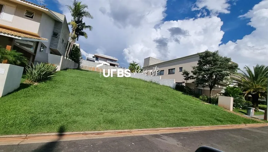 Foto 1 de Lote/Terreno à venda, 800m² em Residencial Alphaville Flamboyant, Goiânia