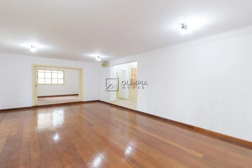 Foto 1 de Apartamento com 4 Quartos para alugar, 317m² em Vila Nova Conceição, São Paulo