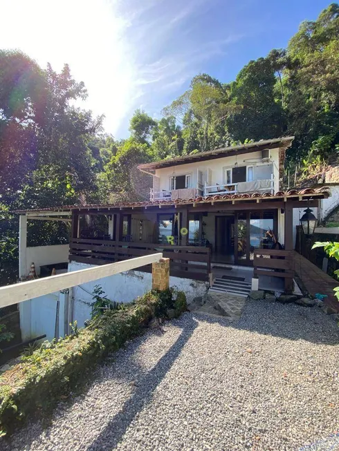 Foto 1 de Casa de Condomínio com 4 Quartos à venda, 1500m² em Vila Velha, Angra dos Reis