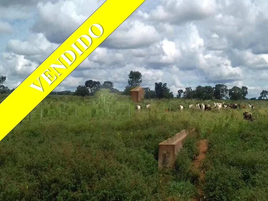 Foto 1 de Fazenda/Sítio com 1 Quarto à venda, 111m² em Centro, Brasília de Minas