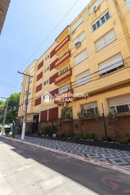 Foto 1 de Apartamento com 2 Quartos à venda, 69m² em Santana, Porto Alegre