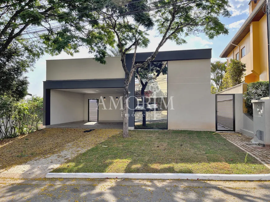 Foto 1 de Casa de Condomínio com 4 Quartos à venda, 200m² em Alphaville, Santana de Parnaíba