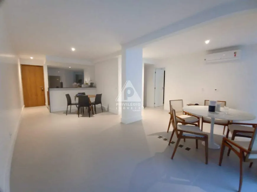 Foto 1 de Apartamento com 2 Quartos à venda, 112m² em Humaitá, Rio de Janeiro