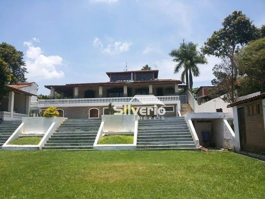 Foto 1 de Casa com 8 Quartos à venda, 750m² em , Guararema