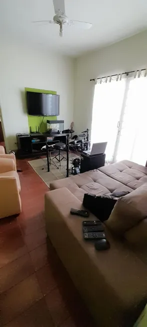 Foto 1 de Casa com 2 Quartos à venda, 120m² em Cidade Jardim, Jacareí