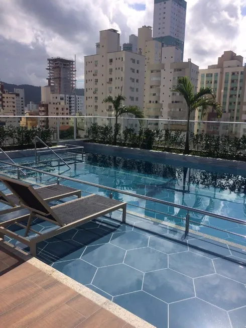 Foto 1 de Apartamento com 4 Quartos à venda, 132m² em Centro, Balneário Camboriú