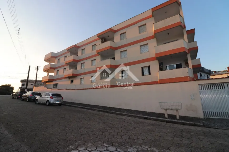 Foto 1 de Apartamento com 2 Quartos à venda, 67m² em Stella Maris, Peruíbe