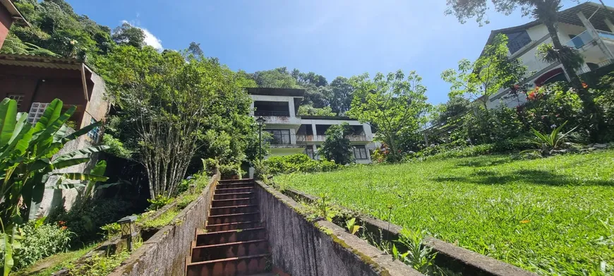 Foto 1 de Casa de Condomínio com 3 Quartos à venda, 220m² em Quitandinha, Petrópolis