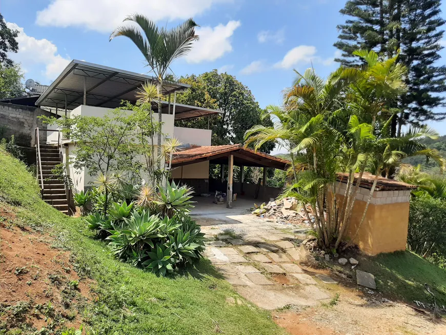 Foto 1 de Casa com 2 Quartos à venda, 2700m² em Recanto dos Lagos, Juiz de Fora