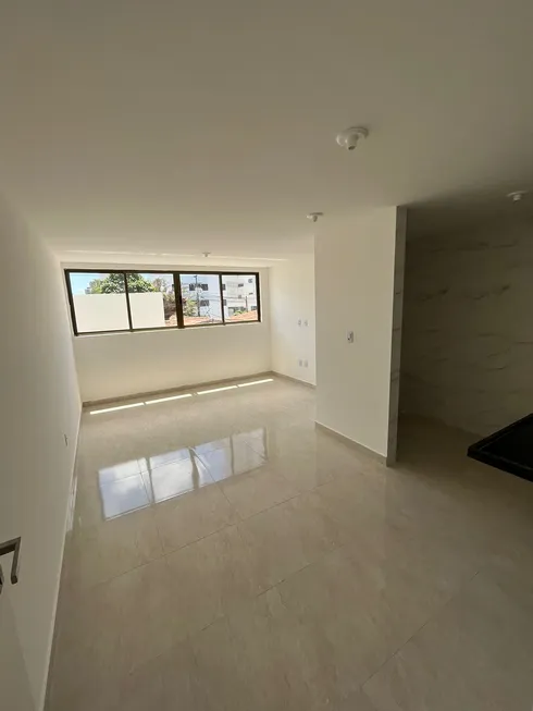 Foto 1 de Apartamento com 2 Quartos à venda, 51m² em Expedicionários, João Pessoa