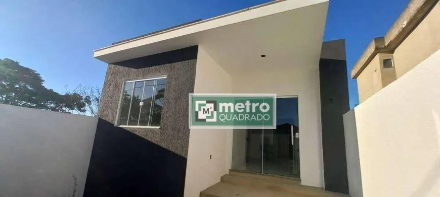 Foto 1 de Casa com 2 Quartos à venda, 55m² em Maria Turri, Rio das Ostras