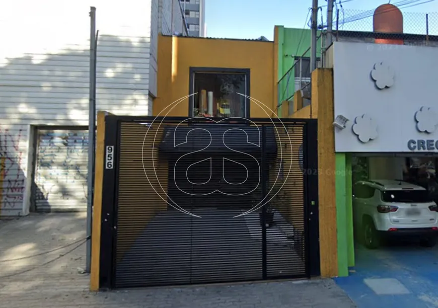 Foto 1 de Galpão/Depósito/Armazém para venda ou aluguel, 240m² em Moema, São Paulo