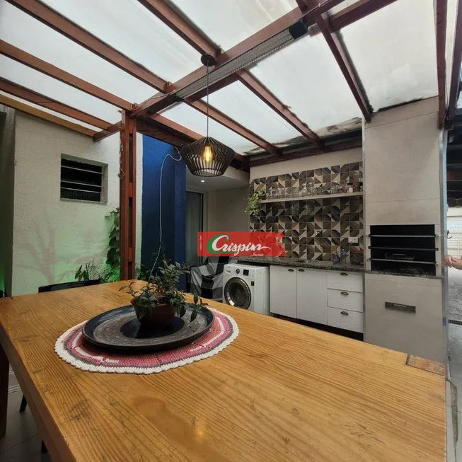 Foto 1 de Casa com 4 Quartos à venda, 130m² em Jardim Modelo, São Paulo