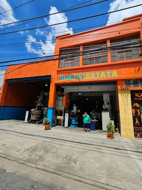 Foto 1 de Galpão/Depósito/Armazém com 2 Quartos para venda ou aluguel, 1400m² em Brás, São Paulo