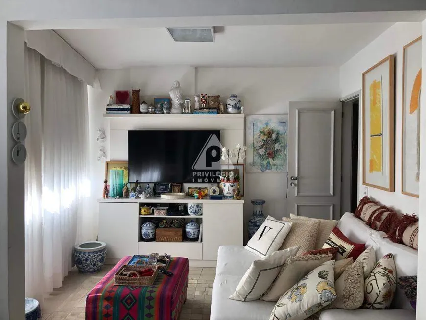 Foto 1 de Apartamento com 3 Quartos à venda, 92m² em Copacabana, Rio de Janeiro