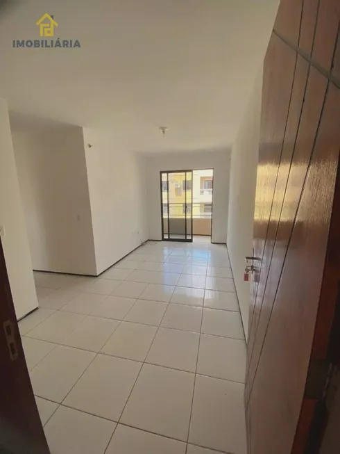 Foto 1 de Apartamento com 3 Quartos para alugar, 68m² em Maraponga, Fortaleza
