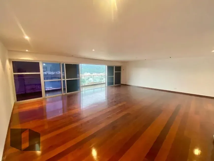 Foto 1 de Apartamento com 4 Quartos à venda, 282m² em Lagoa, Rio de Janeiro