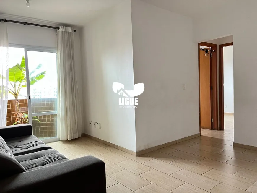 Foto 1 de Apartamento com 2 Quartos para alugar, 60m² em Vila Pires, Santo André