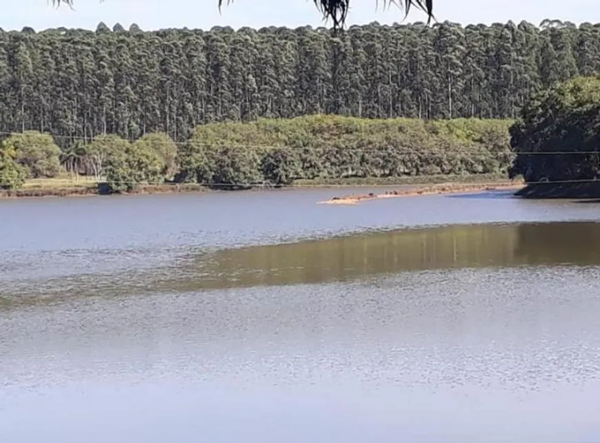 Foto 1 de Fazenda/Sítio com 3 Quartos à venda, 67m² em Area Rural de Tatui, Tatuí