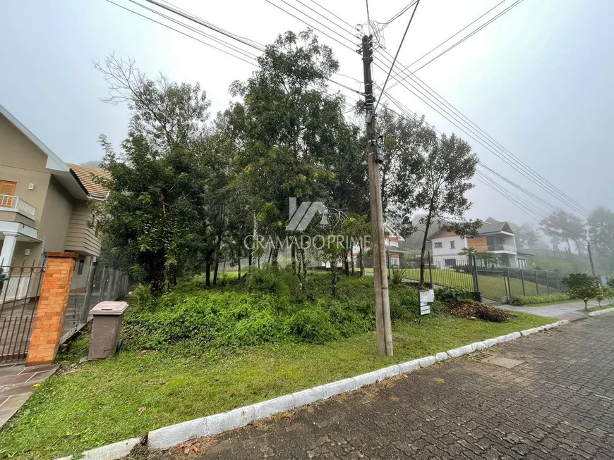 Foto 1 de Lote/Terreno à venda, 825m² em Vale das Colinas, Gramado