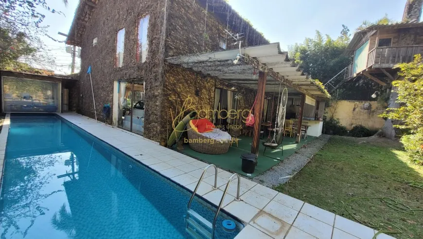 Foto 1 de Casa com 2 Quartos à venda, 347m² em Interlagos, São Paulo