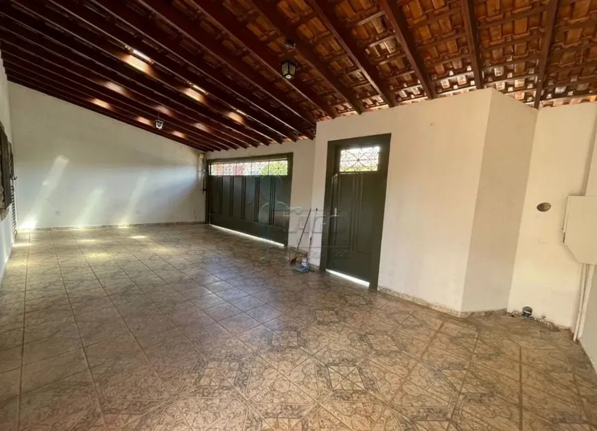 Foto 1 de Casa com 3 Quartos à venda, 120m² em Loteamento Villa Branca, Jacareí