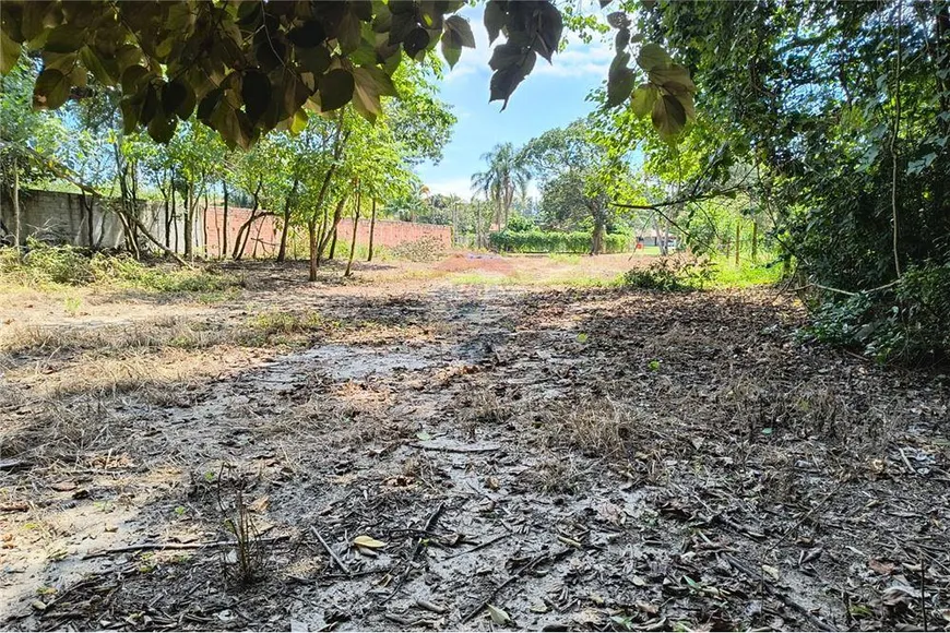 Foto 1 de Lote/Terreno à venda, 1935m² em Centro, Aracoiaba da Serra