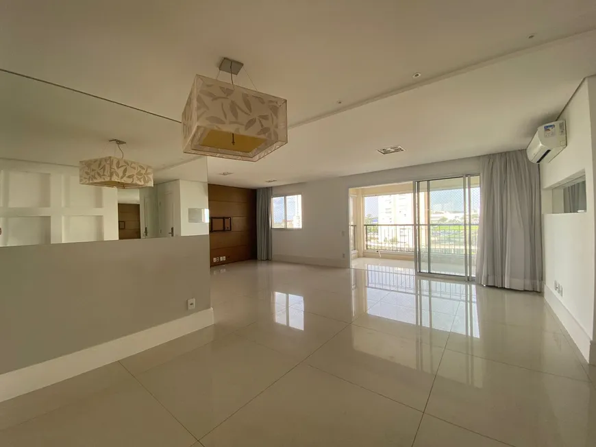 Foto 1 de Apartamento com 3 Quartos para alugar, 131m² em Jardim Madalena, Campinas