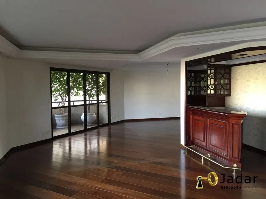 Foto 1 de Apartamento com 4 Quartos à venda, 370m² em Pacaembu, São Paulo