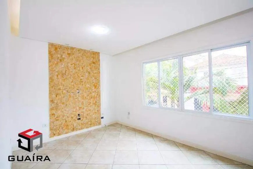 Foto 1 de Sobrado com 3 Quartos para alugar, 114m² em Vila Pires, Santo André
