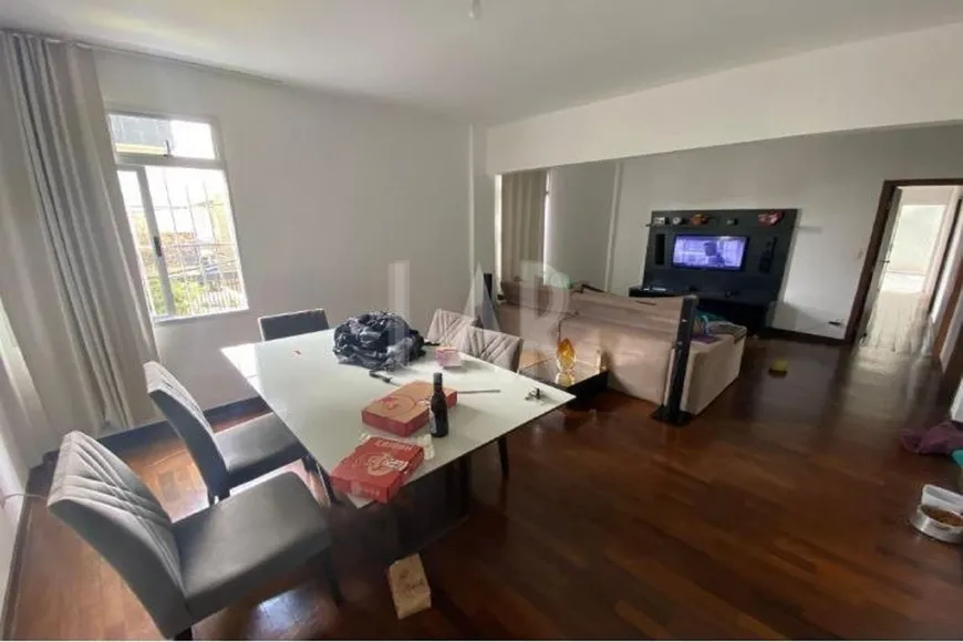 Foto 1 de Apartamento com 3 Quartos à venda, 205m² em São Pedro, Belo Horizonte