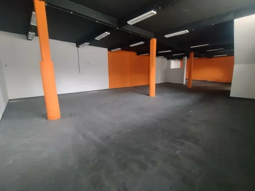 Foto 1 de Ponto Comercial à venda, 1300m² em Interlagos, São Paulo