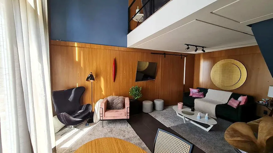 Foto 1 de Apartamento com 1 Quarto à venda, 84m² em Vila Suzana, São Paulo