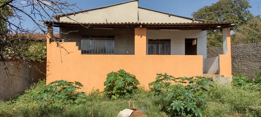 Foto 1 de Casa com 3 Quartos à venda, 108m² em São José, São Joaquim de Bicas