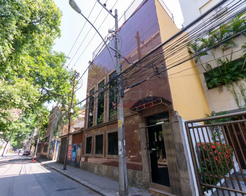 Foto 1 de Galpão/Depósito/Armazém para venda ou aluguel, 880m² em Botafogo, Rio de Janeiro