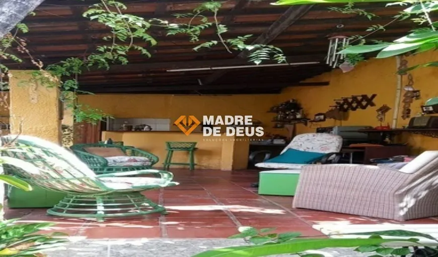 Foto 1 de Casa com 4 Quartos à venda, 130m² em Serrinha, Fortaleza