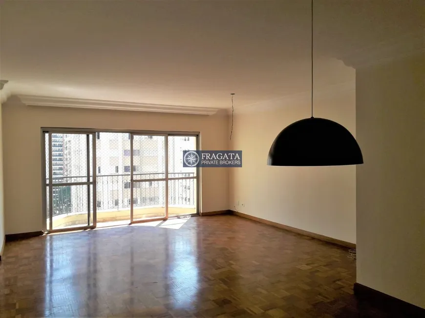 Foto 1 de Apartamento com 3 Quartos à venda, 158m² em Indianópolis, São Paulo