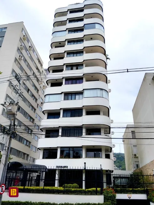 Foto 1 de Apartamento com 4 Quartos à venda, 210m² em Centro, Florianópolis