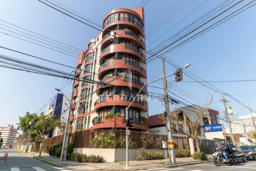 Foto 1 de Apartamento com 3 Quartos à venda, 154m² em Alto, Curitiba