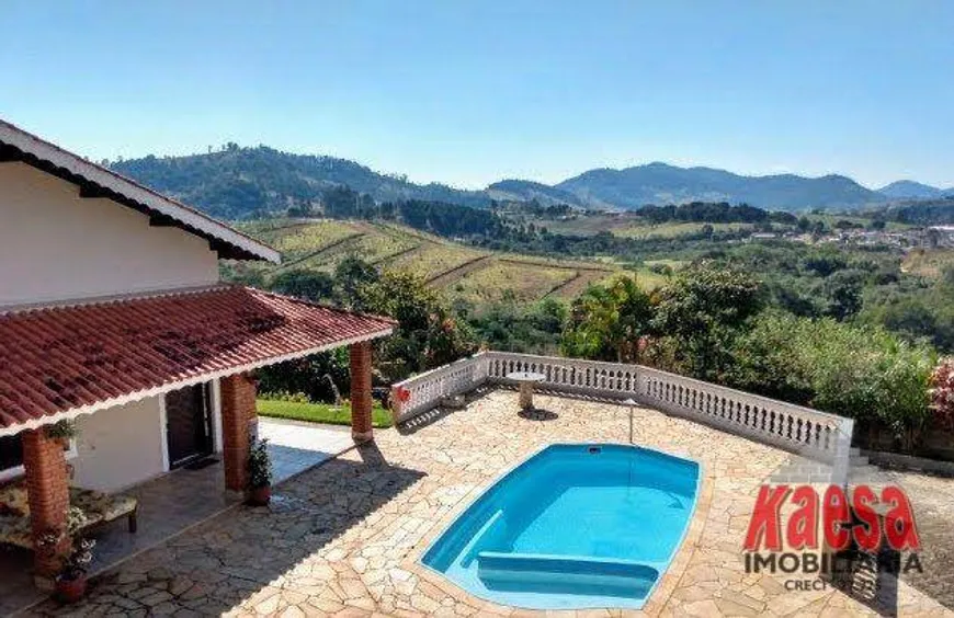 Foto 1 de Fazenda/Sítio com 6 Quartos à venda, 447m² em Vale do Rio Cachoeira, Piracaia