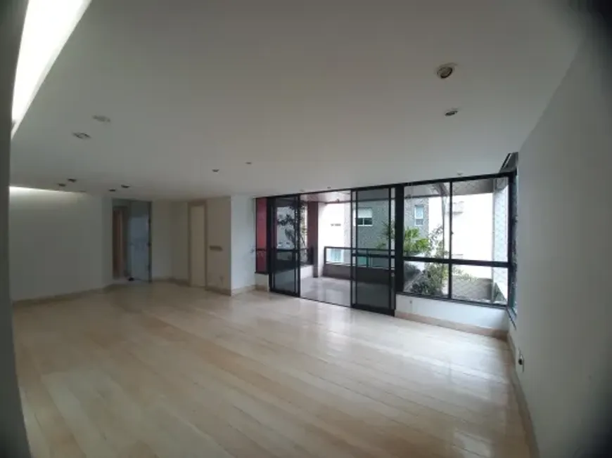 Foto 1 de Apartamento com 4 Quartos para alugar, 150m² em Savassi, Belo Horizonte