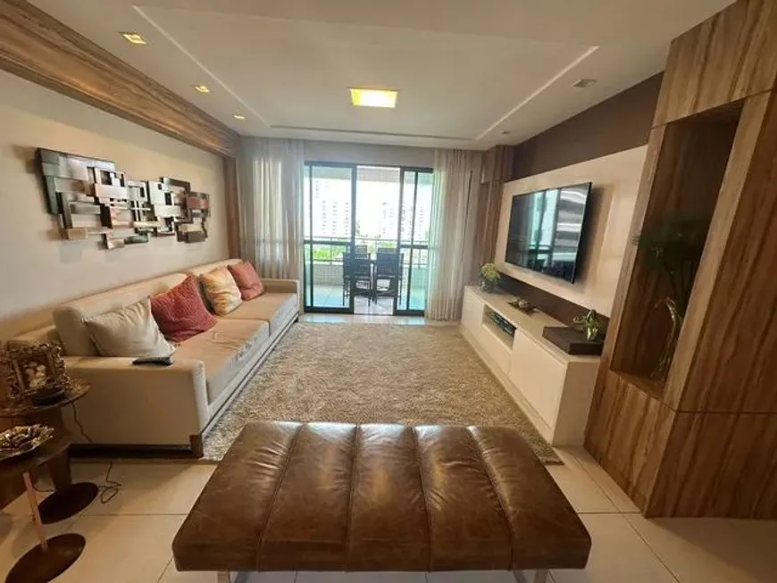 Foto 1 de Apartamento com 3 Quartos à venda, 160m² em Lagoa Nova, Natal