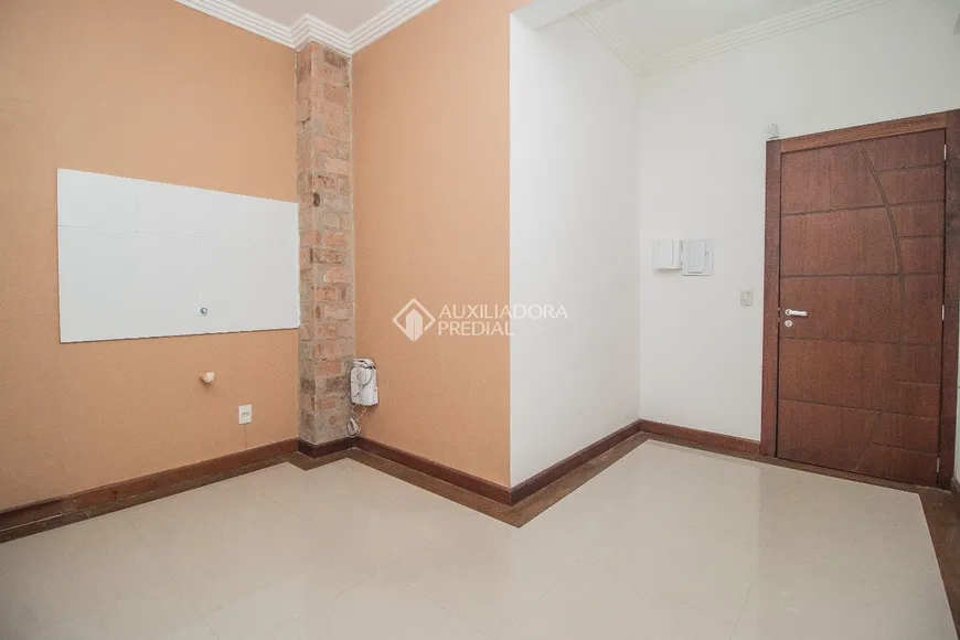Foto 1 de Apartamento com 1 Quarto para alugar, 36m² em Auxiliadora, Porto Alegre