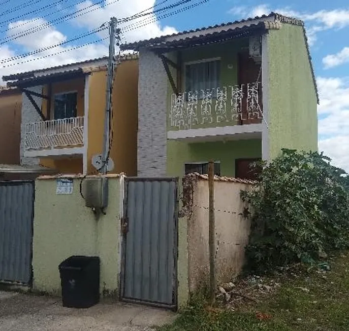 Foto 1 de Casa com 2 Quartos à venda, 69m² em Papucaia, Cachoeiras de Macacu