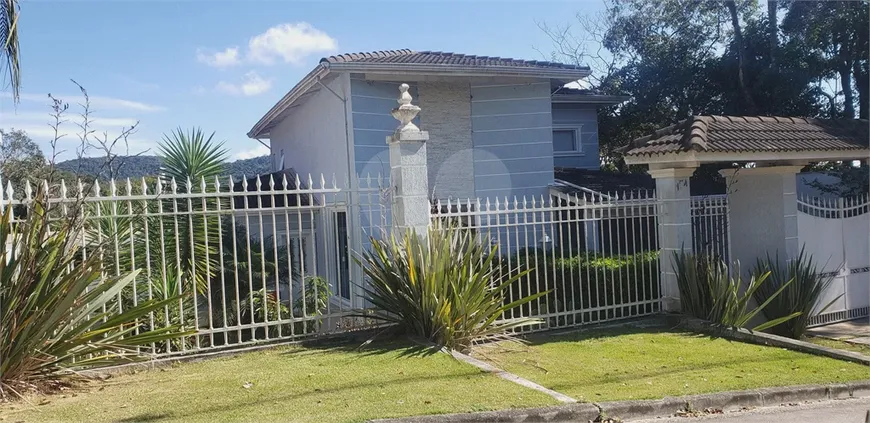 Foto 1 de Casa de Condomínio com 5 Quartos à venda, 409m² em Caraguata, Mairiporã