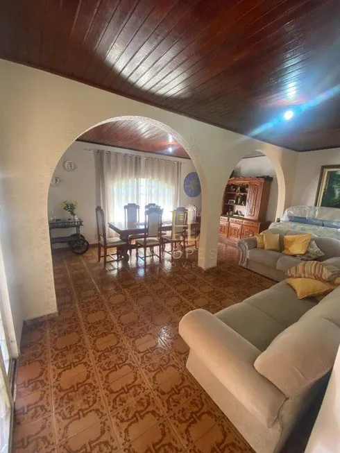 Foto 1 de Casa com 3 Quartos à venda, 178m² em Jardim Santa Amália, Cuiabá