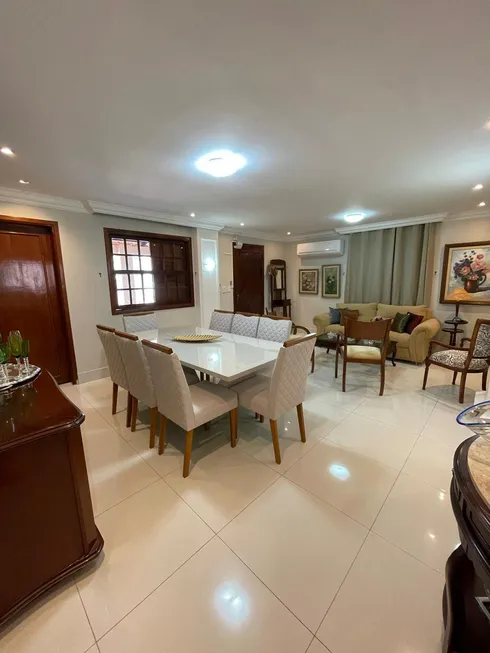 Foto 1 de Casa com 3 Quartos à venda, 247m² em Morada do Ouro, Cuiabá