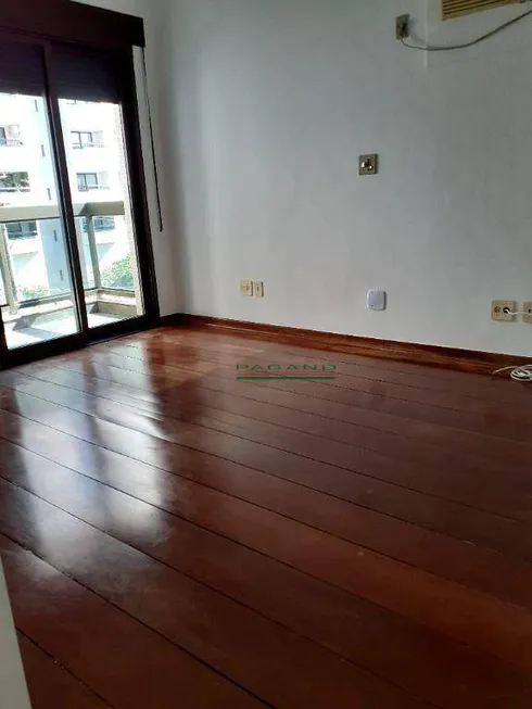 Foto 1 de Apartamento com 4 Quartos à venda, 205m² em Centro, Ribeirão Preto