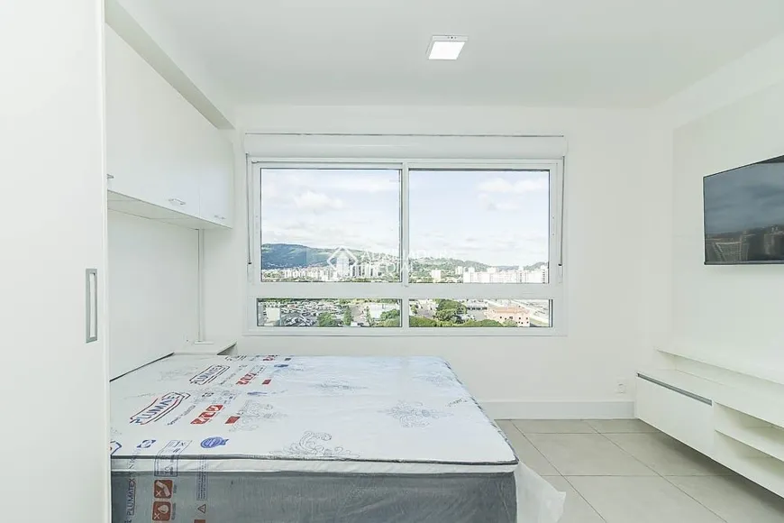 Foto 1 de Apartamento com 1 Quarto para alugar, 37m² em Partenon, Porto Alegre
