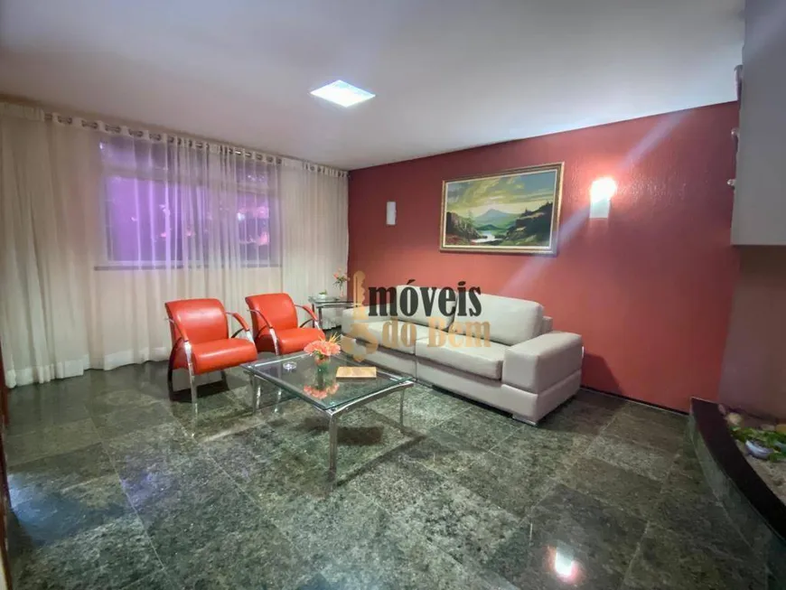 Foto 1 de Sobrado com 4 Quartos à venda, 240m² em Montese, Fortaleza